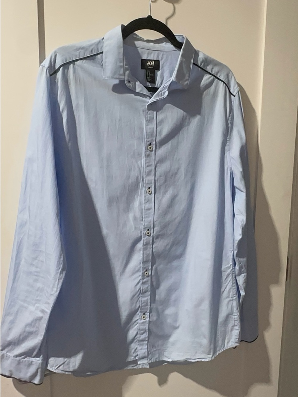 H&M Pale Blue Men’s Long Sleeve Dress Shirt